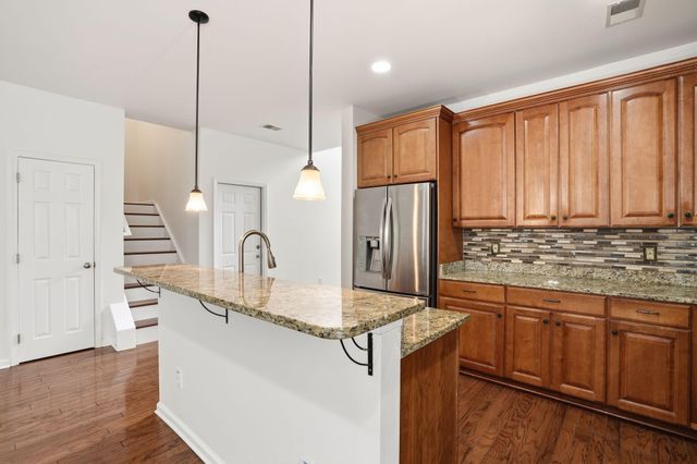 209 Goldfinch Lane, Summerville, SC 29485