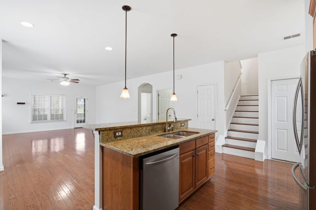 209 Goldfinch Lane, Summerville, SC 29485