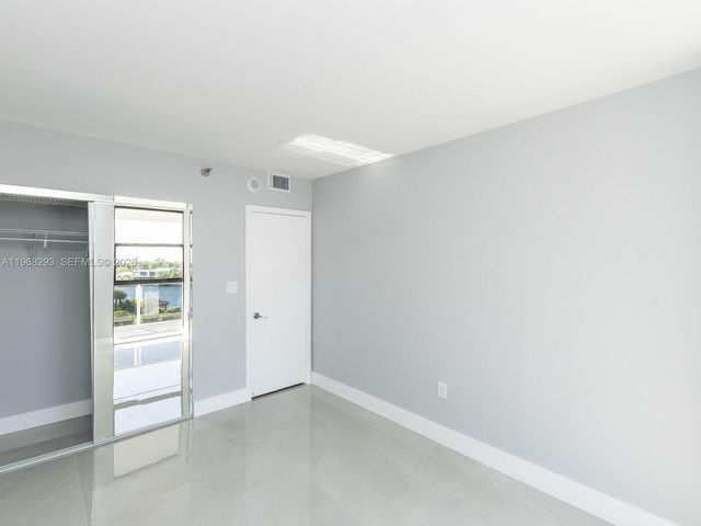 20505 E Country Club Dr 634, Aventura, FL 33180