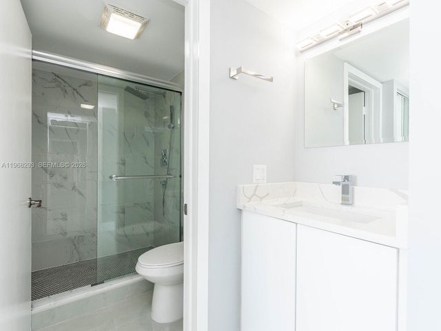 20505 E Country Club Dr 634, Aventura, FL 33180