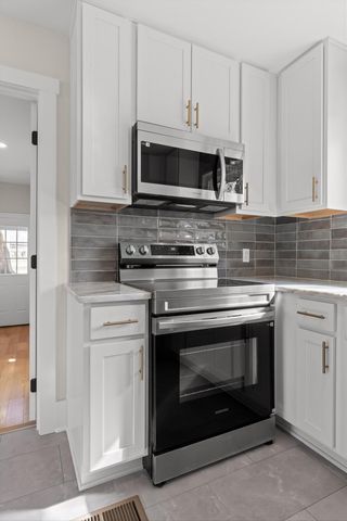 3911 Umbarger Lane, Signal Mountain, TN 37377