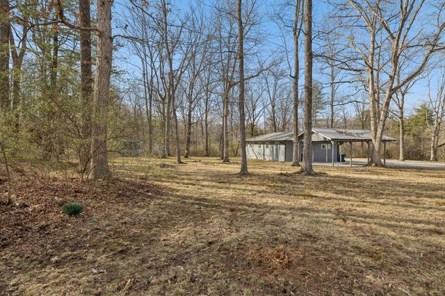 3911 Umbarger Lane, Signal Mountain, TN 37377