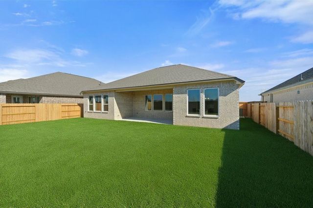 3219 Hidden Mist Drive, Texas City, TX 77568