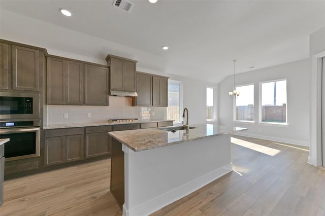 3219 Hidden Mist Drive, Texas City, TX 77568