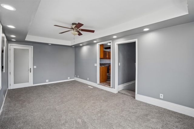 415 College HIll Avenue, Oskaloosa, IA 52577