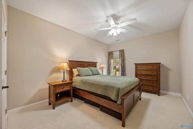 124 Pearle Cove Drive, Huntsville, AL 35806