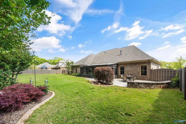 124 Pearle Cove Drive, Huntsville, AL 35806