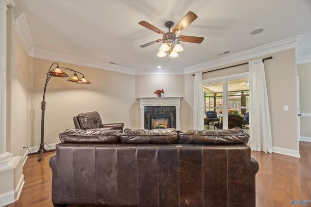 124 Pearle Cove Drive, Huntsville, AL 35806