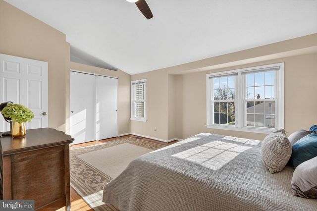 7 S FLOYD ST, Alexandria, VA 22304