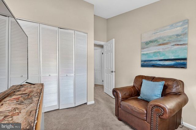 7 S FLOYD ST, Alexandria, VA 22304