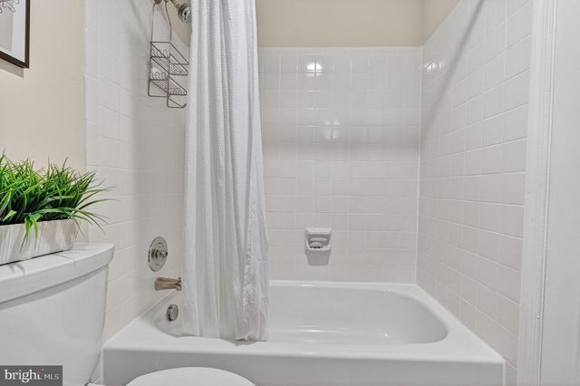 7 S FLOYD ST, Alexandria, VA 22304