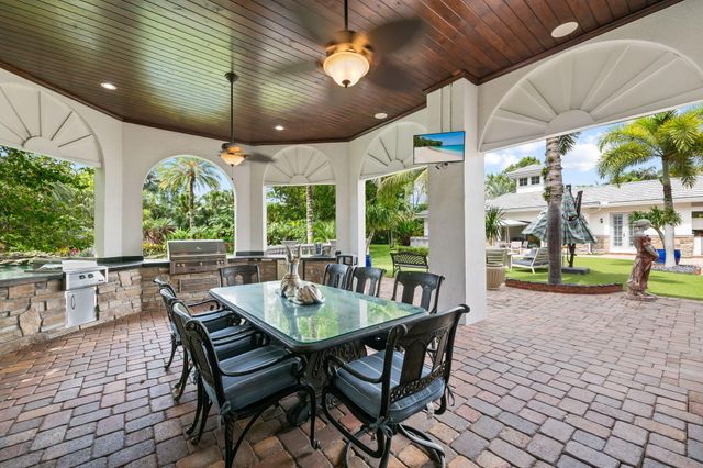8950 NW 70th Court, Parkland, FL 33067