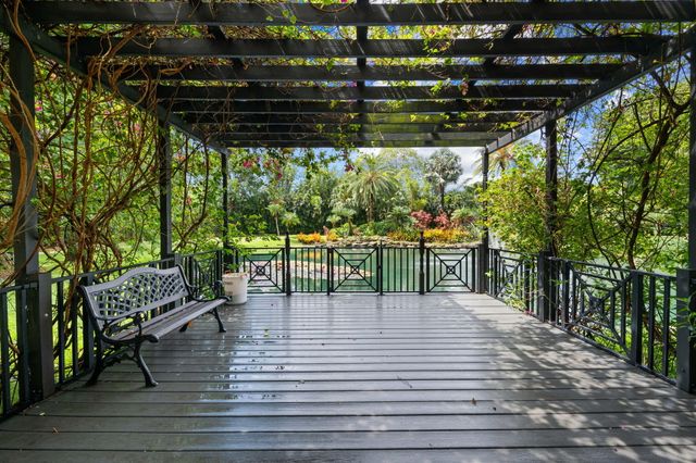 8950 NW 70th Court, Parkland, FL 33067