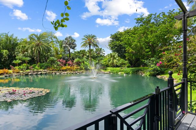 8950 NW 70th Court, Parkland, FL 33067