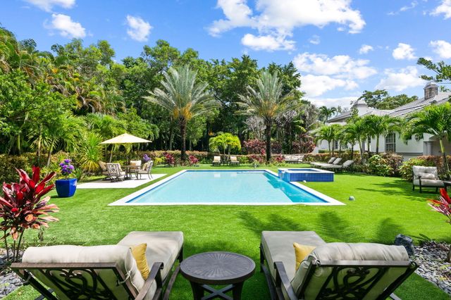 8950 NW 70th Court, Parkland, FL 33067