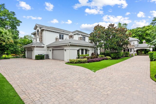 8950 NW 70th Court, Parkland, FL 33067