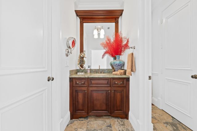 8950 NW 70th Court, Parkland, FL 33067