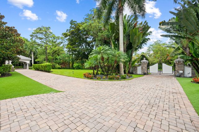 8950 NW 70th Court, Parkland, FL 33067