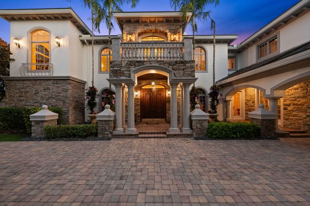 8950 NW 70th Court, Parkland, FL 33067