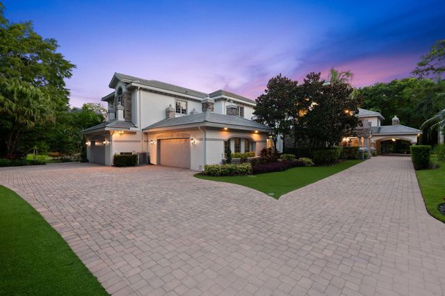8950 NW 70th Court, Parkland, FL 33067