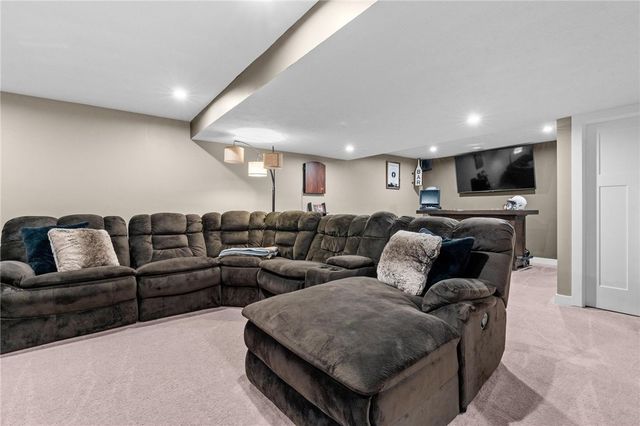 6024 Boxelder Drive, Tipp City, OH 45371