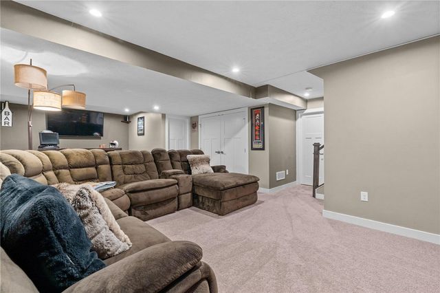 6024 Boxelder Drive, Tipp City, OH 45371