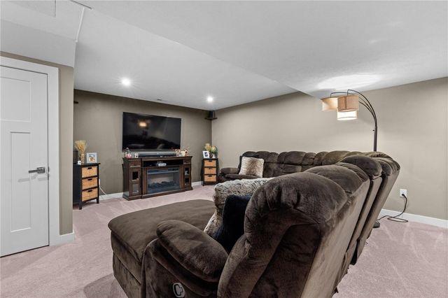 6024 Boxelder Drive, Tipp City, OH 45371