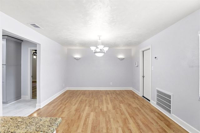 303 EVERGREEN COURT, Apopka, FL 32712