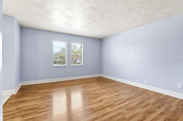 303 EVERGREEN COURT, Apopka, FL 32712