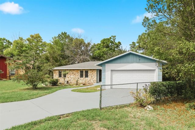 303 EVERGREEN COURT, Apopka, FL 32712