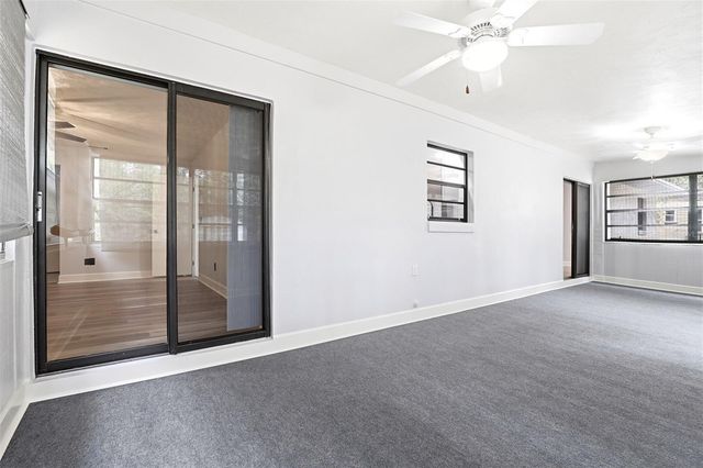 303 EVERGREEN COURT, Apopka, FL 32712