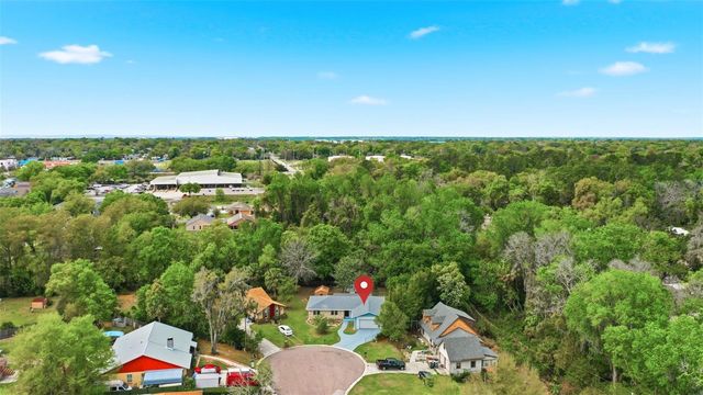 303 EVERGREEN COURT, Apopka, FL 32712