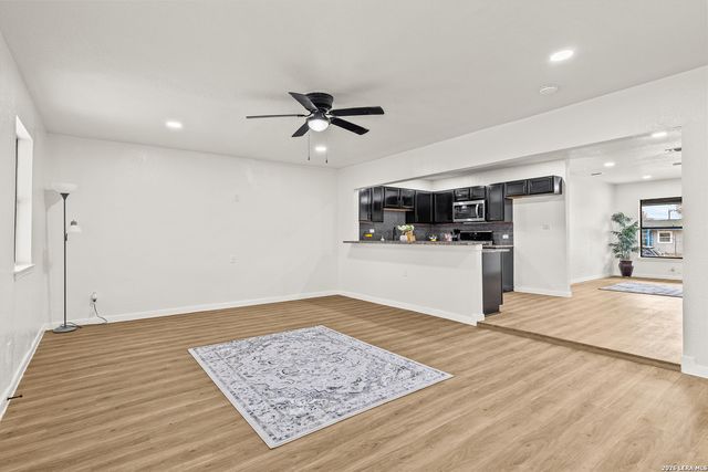 1031 thorain, San Antonio, TX 78201