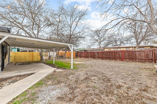1031 thorain, San Antonio, TX 78201