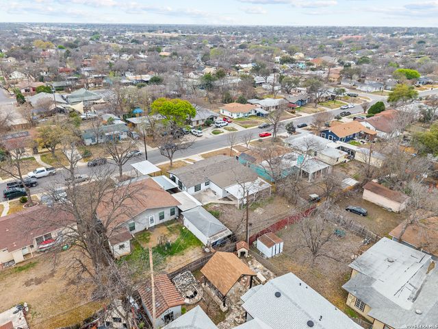 1031 thorain, San Antonio, TX 78201