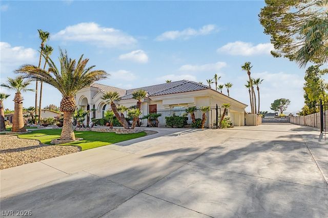 2869 Duneville Street, Las Vegas, NV 89146