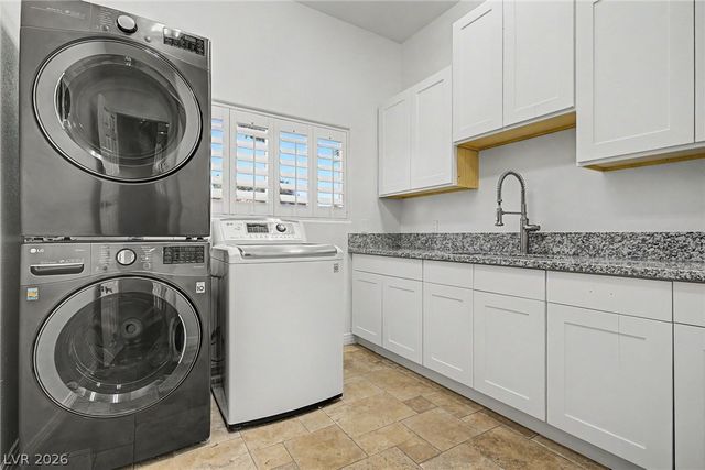 2869 Duneville Street, Las Vegas, NV 89146