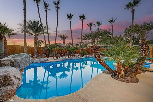 2869 Duneville Street, Las Vegas, NV 89146