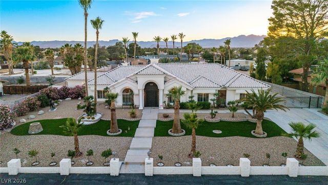 2869 Duneville Street, Las Vegas, NV 89146