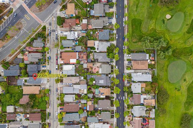 22 Garden Rd, Alameda, CA 94502