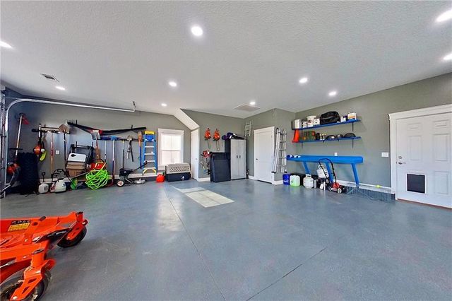 116 Plantation Pines Drive, Blackshear, GA 31516