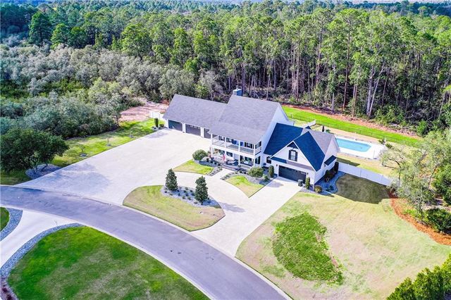 116 Plantation Pines Drive, Blackshear, GA 31516