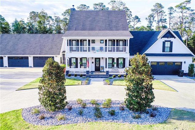 116 Plantation Pines Drive, Blackshear, GA 31516