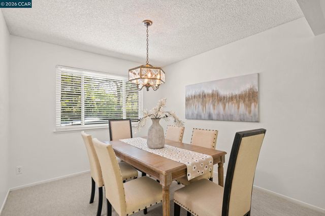 721 Black Point Pl, Clayton, CA 94517
