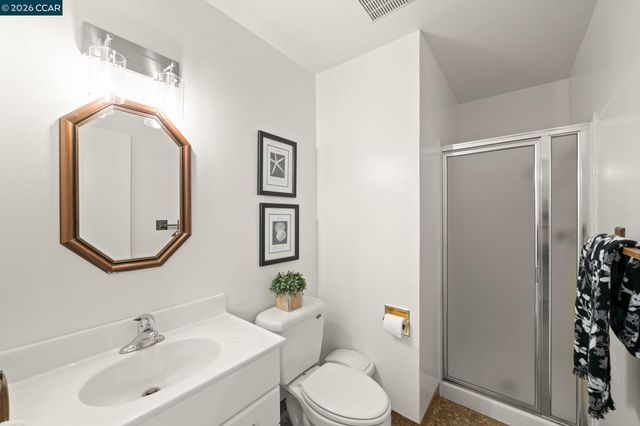 721 Black Point Pl, Clayton, CA 94517