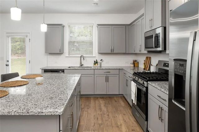 1515 Wellston Drive, Lawrenceville, GA 30043