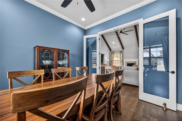 6414 S 62nd Street, Rogers, AR 72758