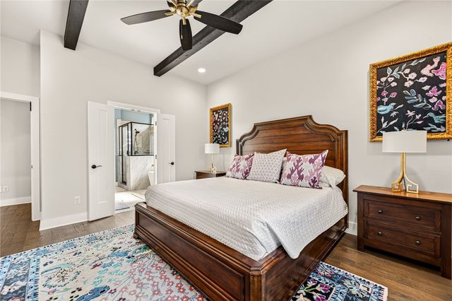 6414 S 62nd Street, Rogers, AR 72758