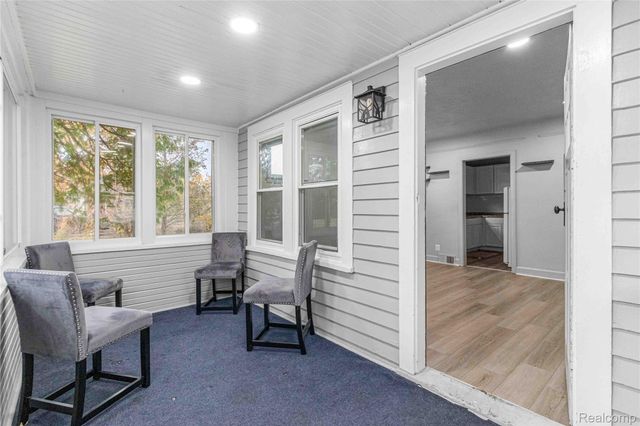 1726 Helen Street, Garden City, MI 48135