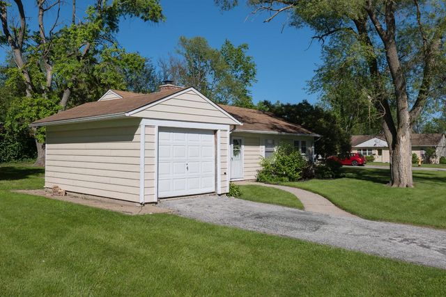 366 Oswego Street, Park Forest, IL 60466